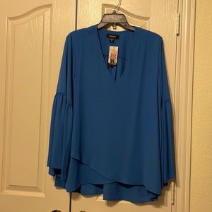 Karen Kane blouse with bell sleeves and high low hem pretty blue nwt